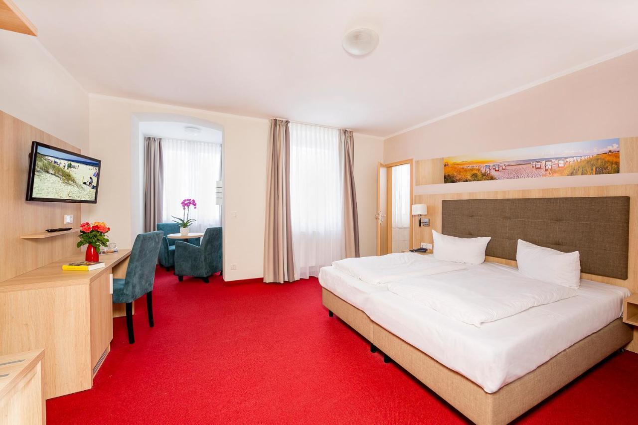 Hotel Garni Sonne Ostseebad Heringsdorf Exterior foto